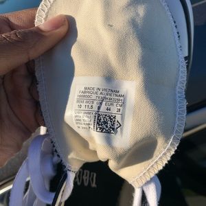 Brand new runs star hike converse in size 10 mens size 11.5 womens need gone